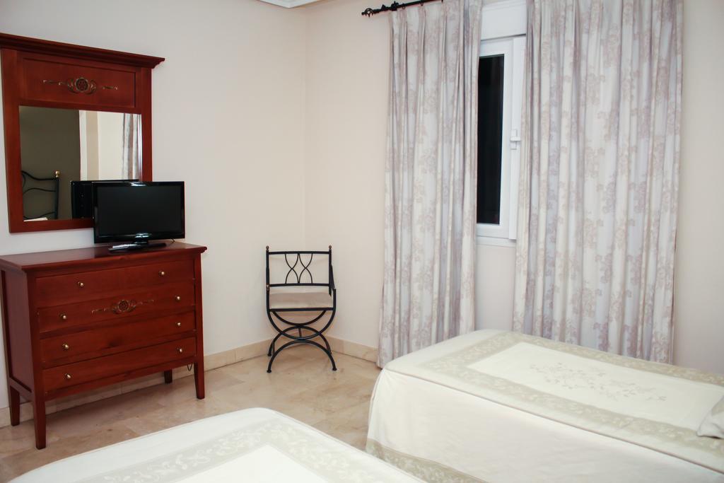 Apartamentos Caballero De Gracia Madrid Eksteriør bilde