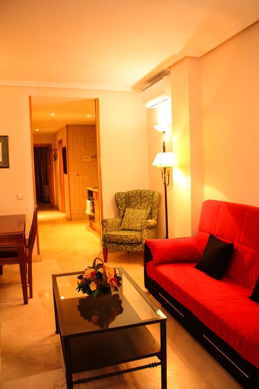 Apartamentos Caballero De Gracia Madrid Eksteriør bilde