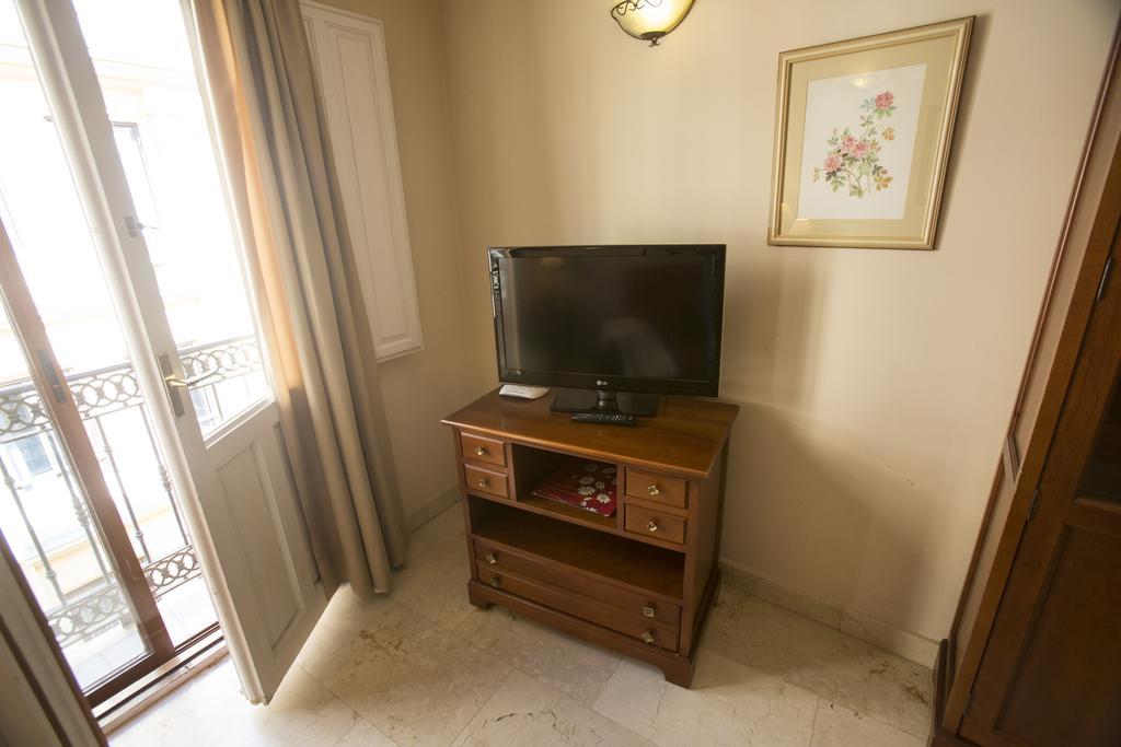 Apartamentos Caballero De Gracia Madrid Eksteriør bilde