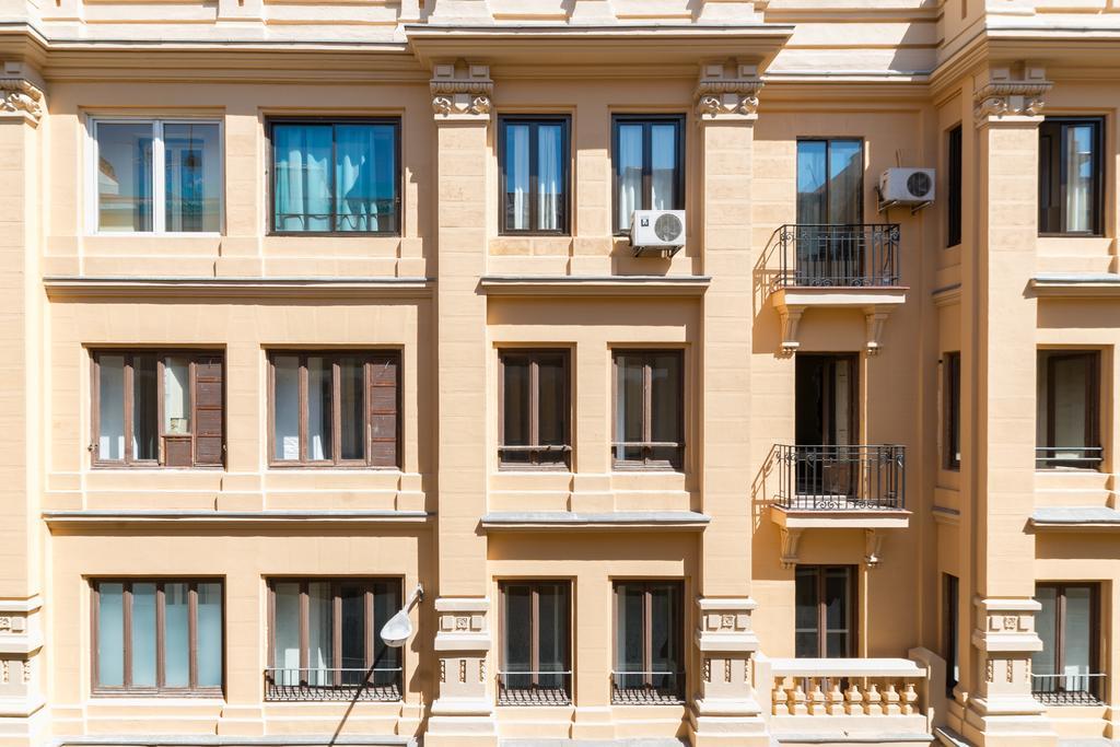 Apartamentos Caballero De Gracia Madrid Eksteriør bilde