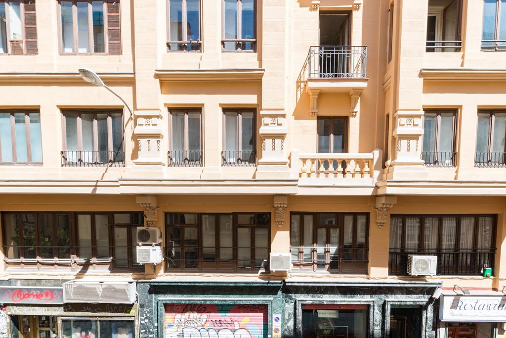 Apartamentos Caballero De Gracia Madrid Eksteriør bilde