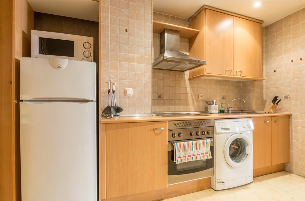 Apartamentos Caballero De Gracia Madrid Eksteriør bilde
