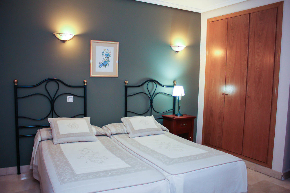Apartamentos Caballero De Gracia Madrid Eksteriør bilde